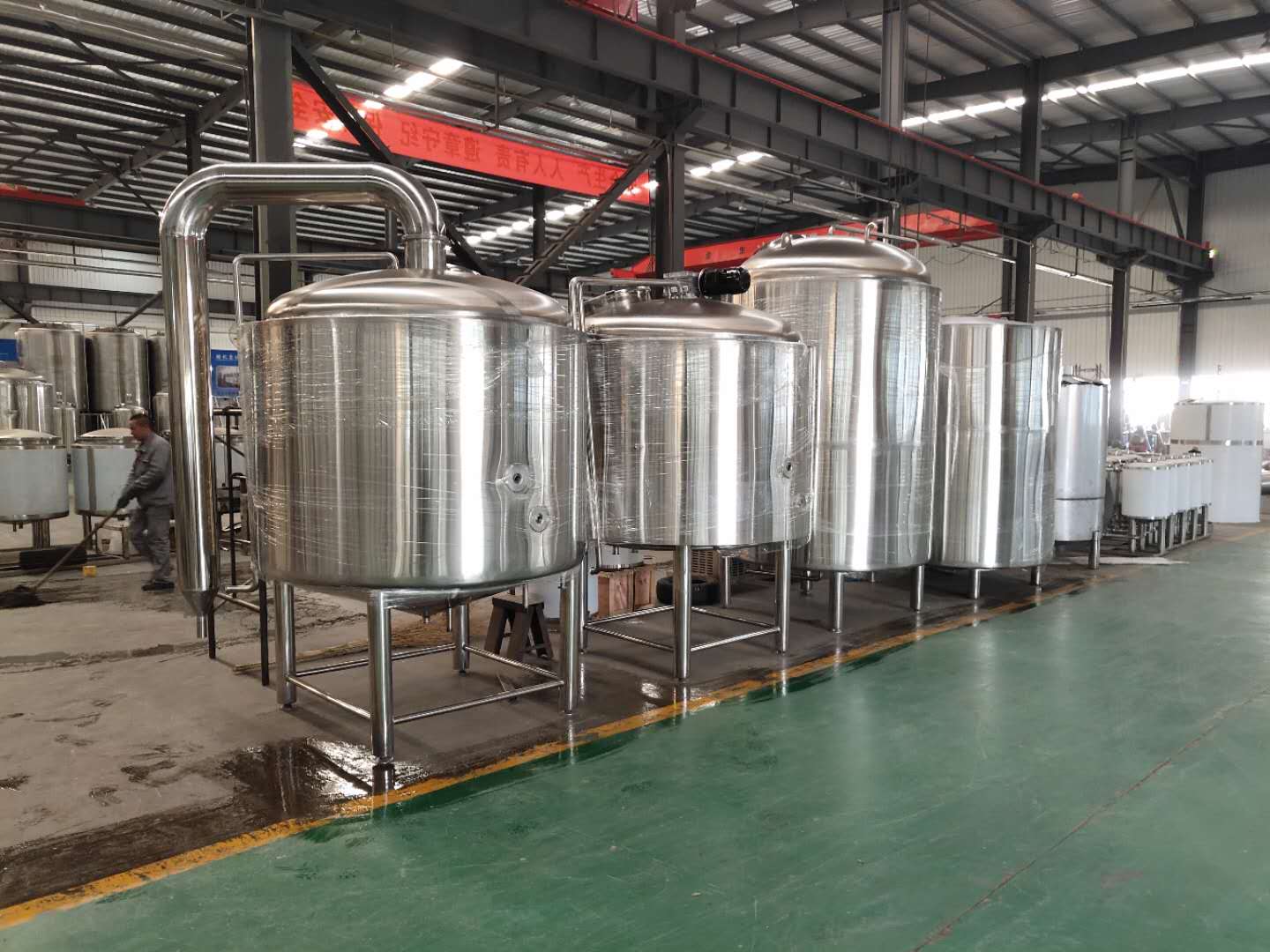 豪鲁啤酒设备生产厂家